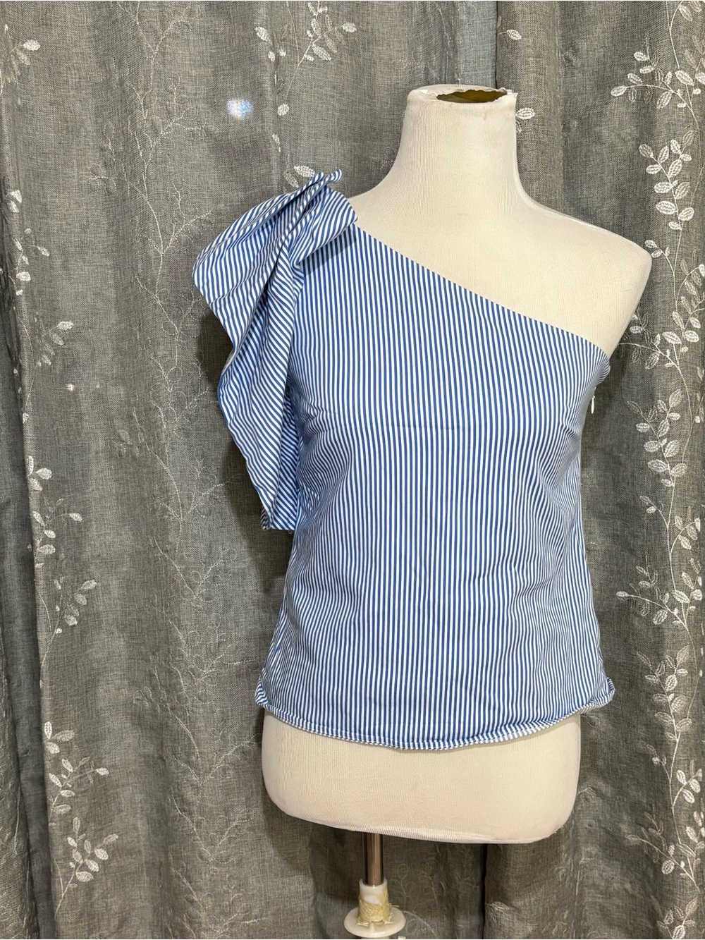 Banana Republic Blue and White One-Shoulder Stripe Top with Tie Sleeve